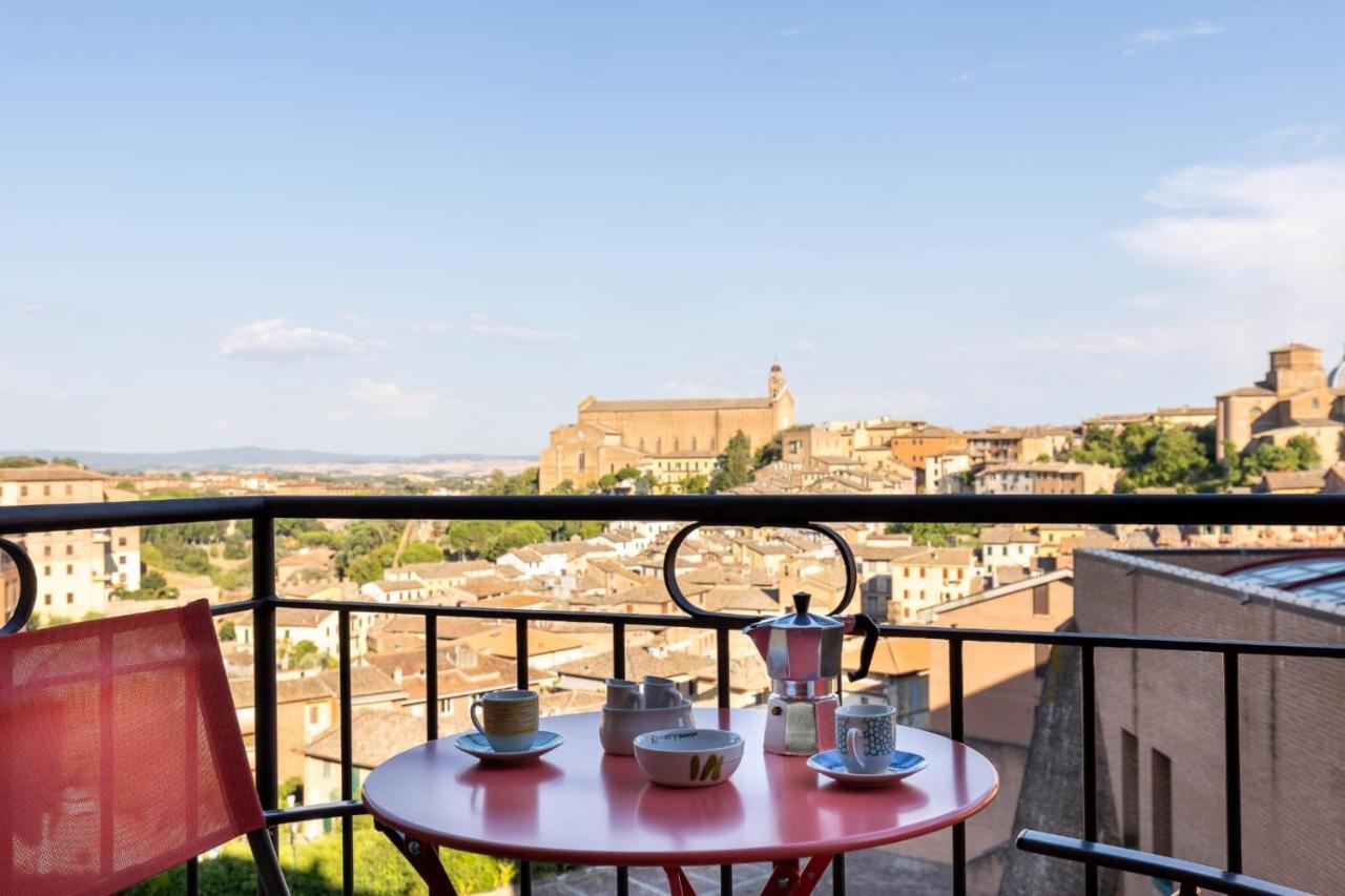 Appartamento Siena Historic Center Stylish Flat With Balcony! Esterno foto